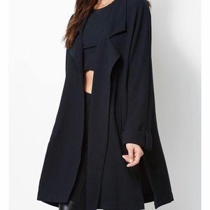 KYLIE AND KENDALL COAT. make offer